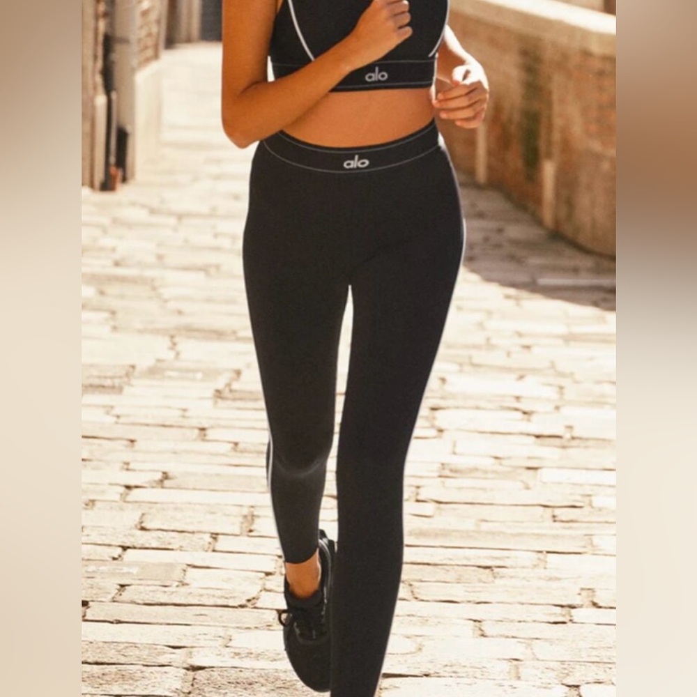 Alo Women's Airlift High-Waist Suit Up Legging